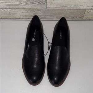 New Black Slip-On Leather Loafers